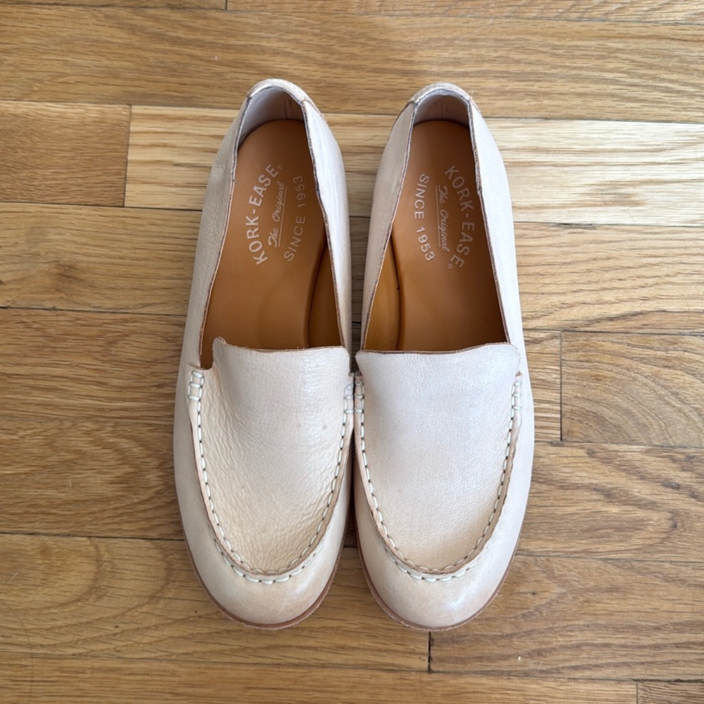 KORK EASE Meg Women’s Moc-Toe Leather Loafer